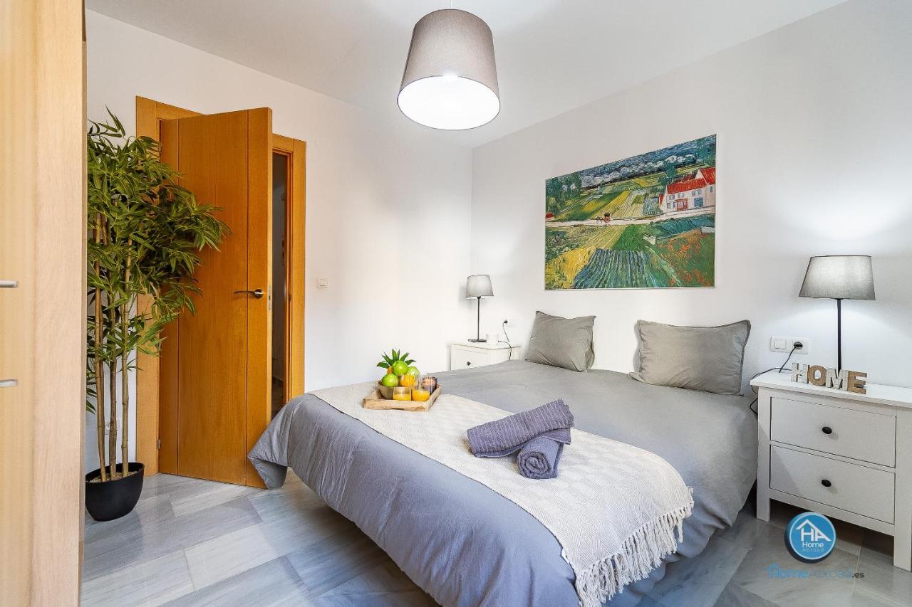 Premium Penthouse With Roof Terrace And Parking In Carlos Haya Malaga Ngoại thất bức ảnh