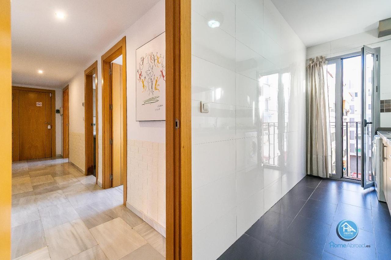 Premium Penthouse With Roof Terrace And Parking In Carlos Haya Malaga Ngoại thất bức ảnh